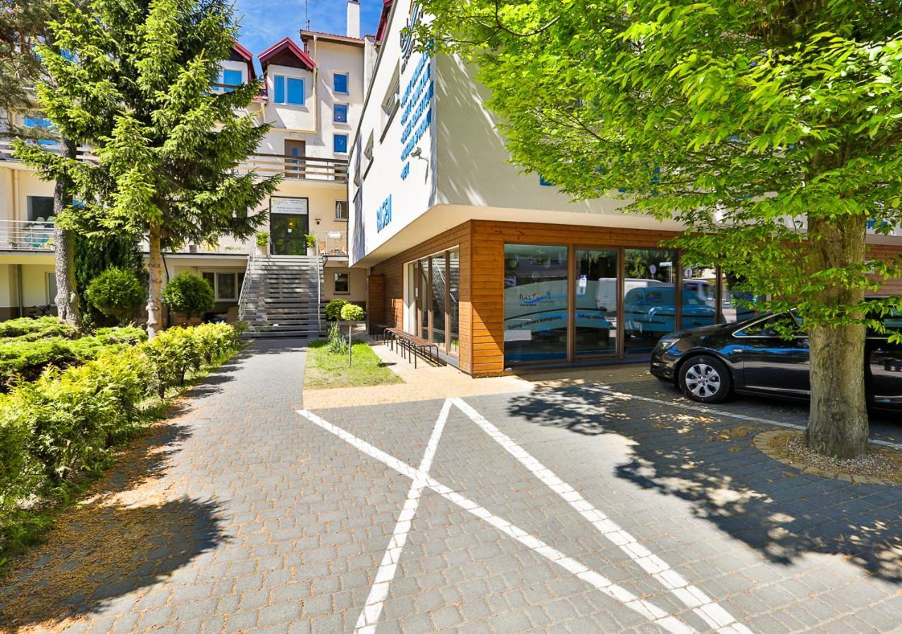 Osrodek Wypoczynkowy Balt-Tur Feel Well Resort Jastrzębia Góra Exteriér fotografie